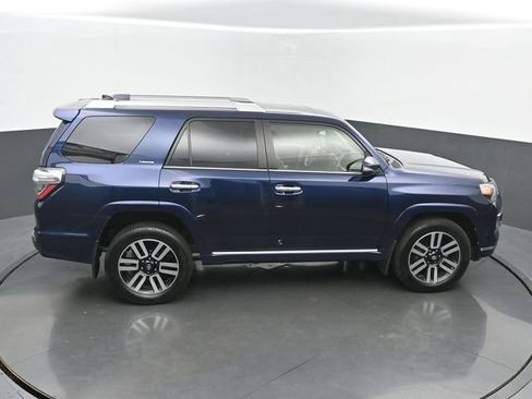 Used 2018 Toyota 4Runner Limited AWD/4WD image 37