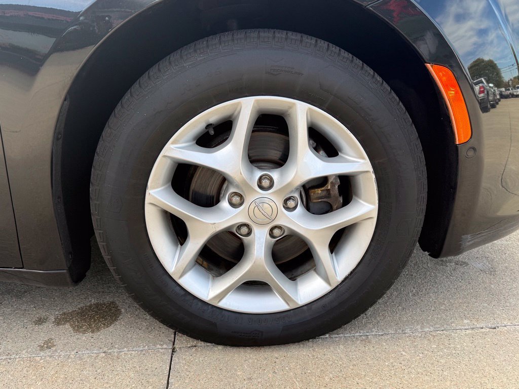 Used 2019 Chrysler Pacifica Touring-L Plus w/ Advanced Safetytec Group FWD image 57