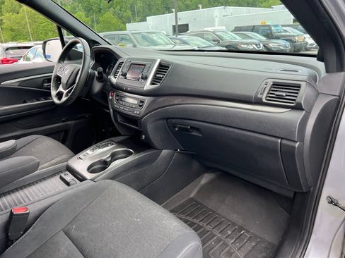Used 2019 Honda Passport Sport image 27