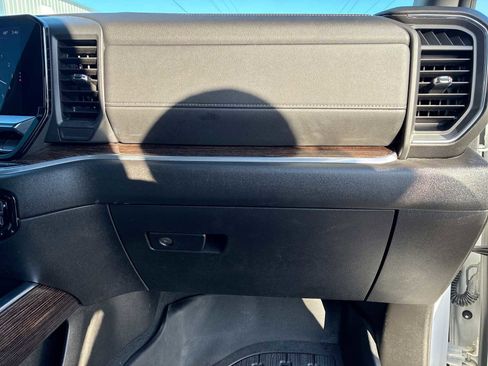 Used 2024 GMC Sierra 1500 Elevation w/ Elevation Premium Package image 30