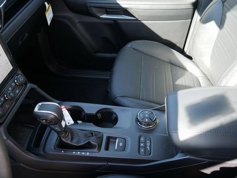 New 2025 Ford Ranger Lariat w/ FX4 Off-Road Package image 23