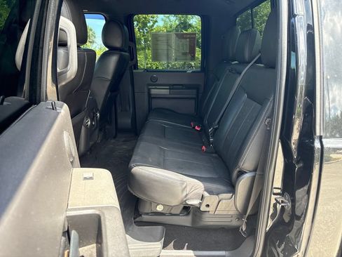 Used 2012 Ford F250 Lariat w/ Chrome Pkg AWD/4WD image 30