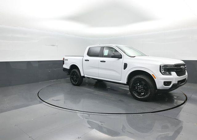 New 2026 Ford Ranger XLT w/ Black Appearance Package AWD/4WD image 2