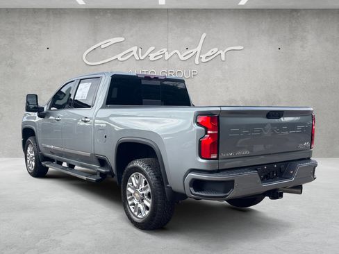 Used 2025 Chevrolet Silverado 2500 High Country AWD/4WD image 16