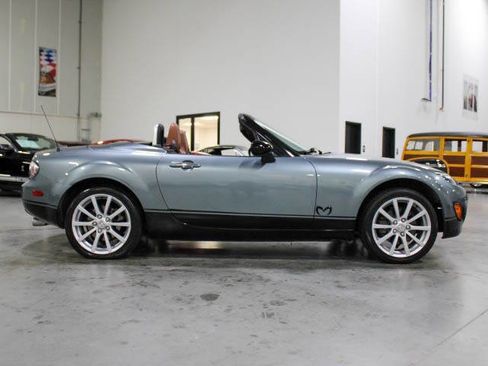 Used 2007 MAZDA MX-5 Miata Grand Touring w/ Premium Pkg image 7