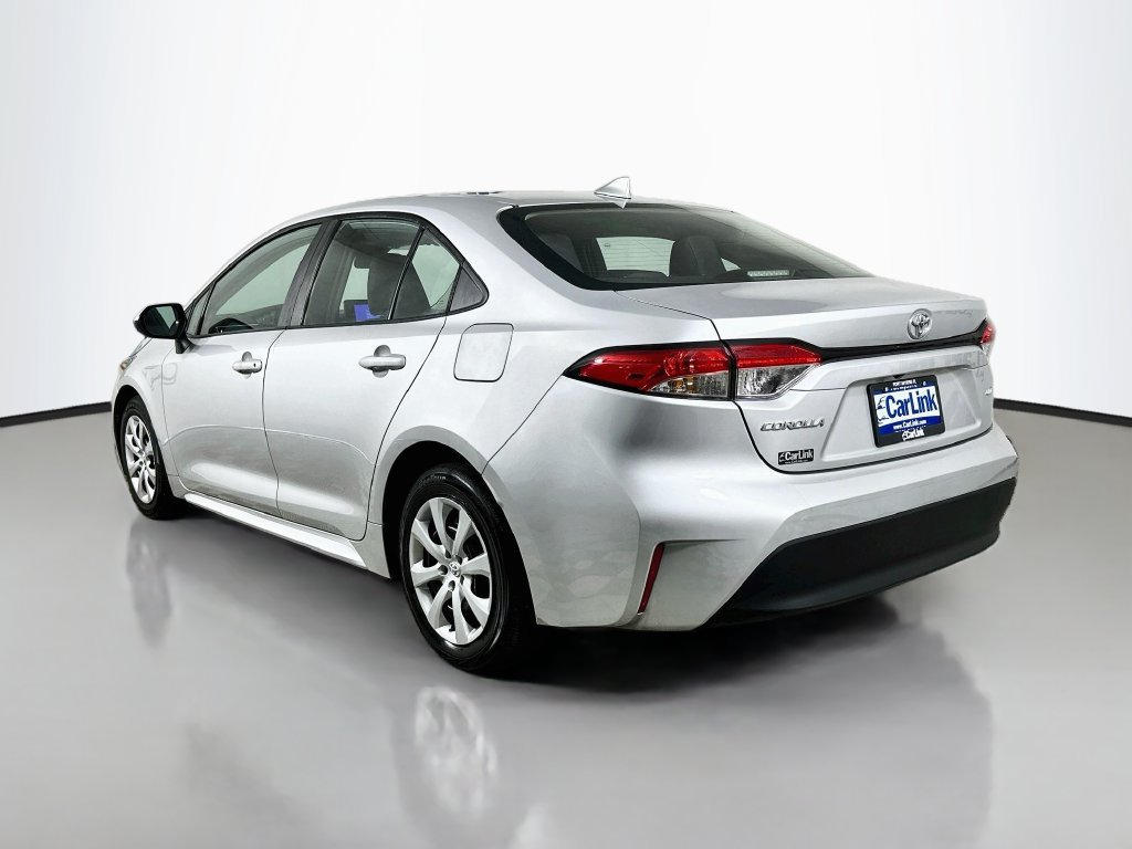 Used 2024 Toyota Corolla LE FWD image 5