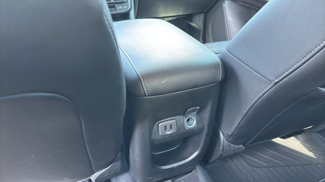 Used 2022 GMC Canyon Elevation w/ Elevation Premium Package AWD/4WD image 21