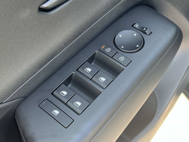 New 2027 Hyundai Kona SEL Sport FWD image 18