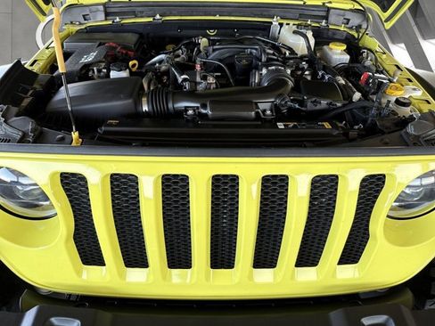 Used 2023 Jeep Wrangler Unlimited Sport image 27