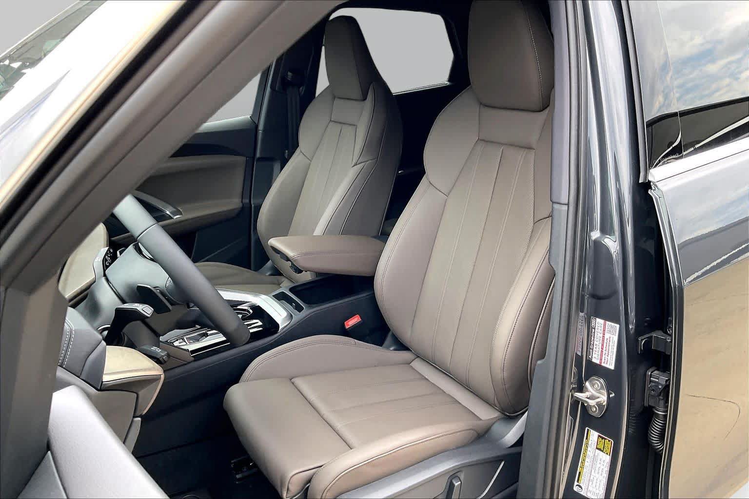 New 2026 Audi Q5 Premium Plus AWD/4WD image 9