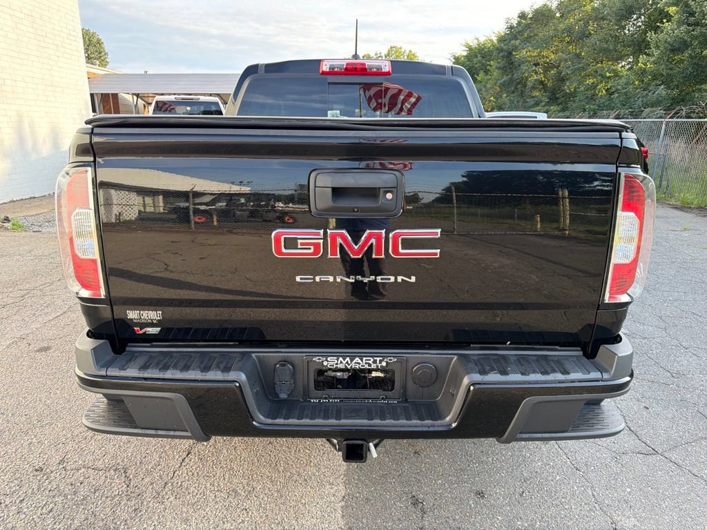 Used 2022 GMC Canyon Elevation w/ Elevation Premium Package AWD/4WD image 3