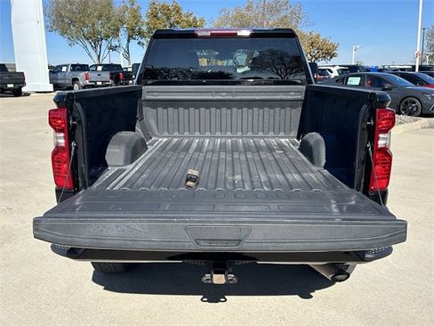 Used 2024 Chevrolet Silverado 2500 Custom w/ Custom Value Package image 29