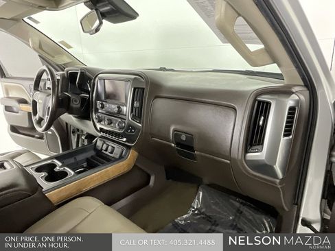 Used 2015 Chevrolet Silverado 2500 LTZ w/ Duramax Plus Package image 31