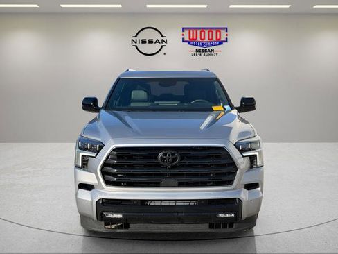 Used 2025 Toyota Sequoia Limited w/ Tow Technology Package image 6