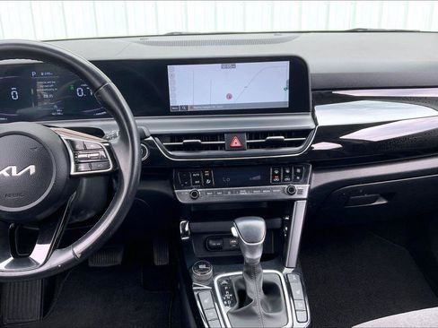 Used 2025 Kia Seltos S AWD/4WD image 6