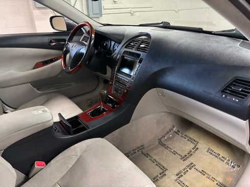 Used 2009 Lexus ES 350 image 16
