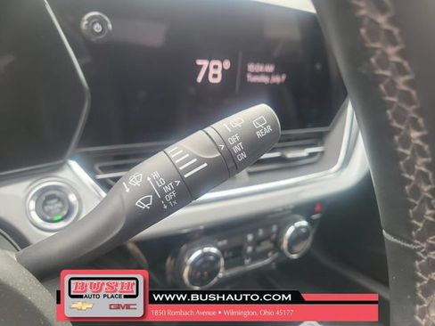 Used 2024 Chevrolet Trax LT w/ Driver Confidence Package FWD image 18