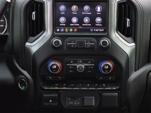 Used 2020 Chevrolet Silverado 1500 LT w/ Texas Edition image 34