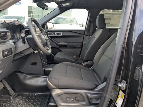 New 2025 Ford Explorer 4WD Police Interceptor image 11