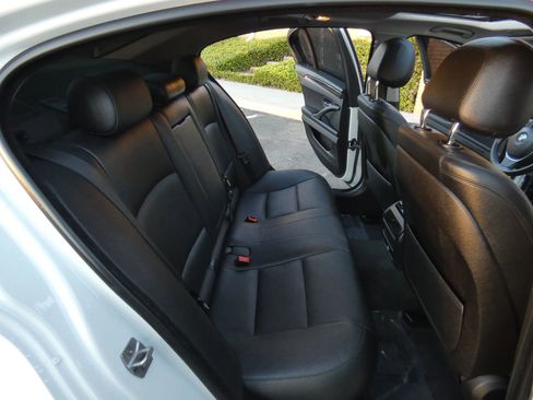 Used 2015 BMW 535i Sedan image 39