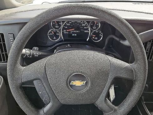 New 2025 Chevrolet Express 2500 w/ Driver Convenience Package image 17