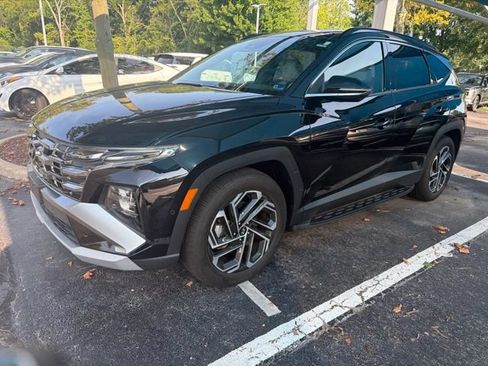 Used 2025 Hyundai Tucson Limited FWD image 5