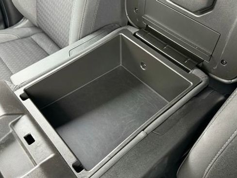 Used 2022 GMC Sierra 1500 Elevation image 28