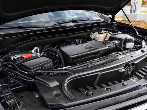 Used 2021 Cadillac Escalade ESV Premium Luxury Platinum image 37