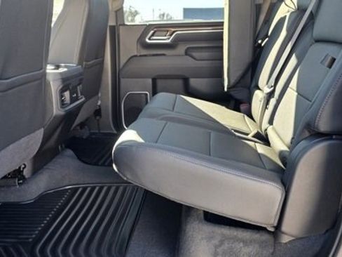 New 2026 Chevrolet Silverado 3500 LT image 11