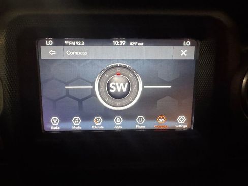 Used 2020 Jeep Gladiator Overland w/ Safety Group image 27