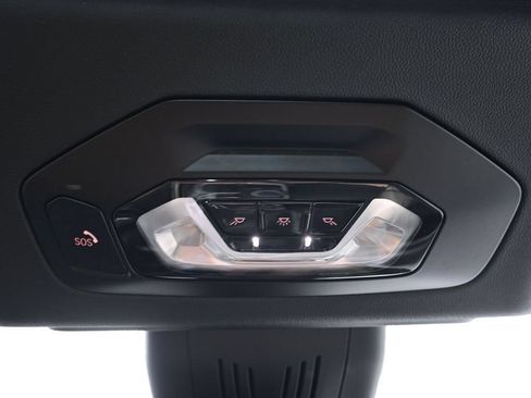 Used 2024 BMW M440i Convertible RWD image 28