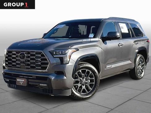 Certified 2025 Toyota Sequoia Platinum image 1