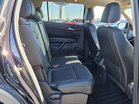 Used 2020 Volkswagen Atlas SE w/ Panoramic Sunroof Package image 17