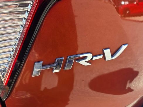 Used 2019 Honda HR-V EX image 15