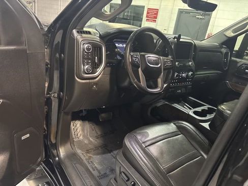 Used 2022 GMC Sierra 2500 Denali w/ Denali Ultimate Package image 14