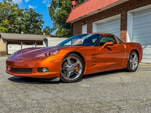 Used 2007 Chevrolet Corvette Coupe image 2