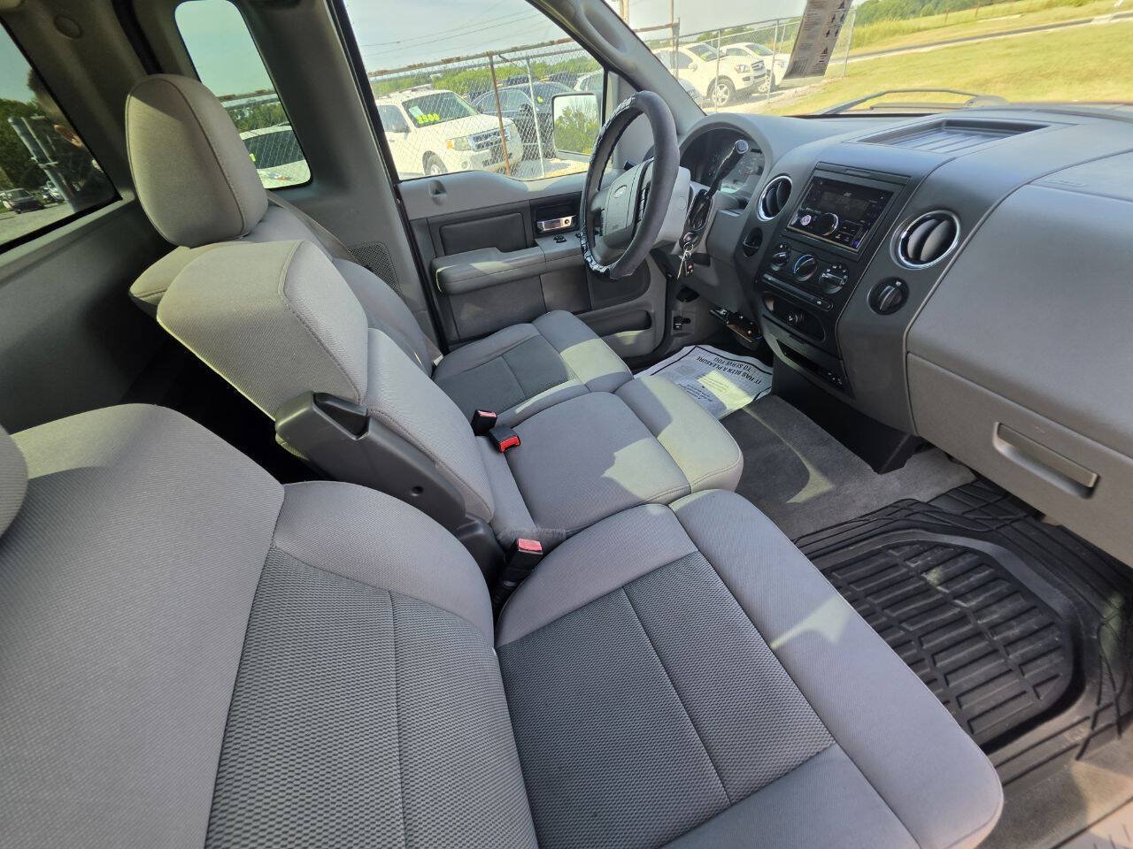 Used 2004 Ford F150 STX RWD image 4
