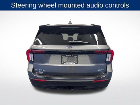 Certified 2025 Ford Explorer Active AWD/4WD image 4