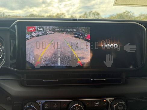 New 2026 Jeep Wrangler Rubicon image 29