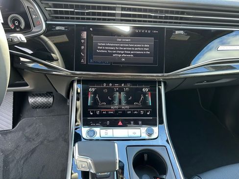 New 2026 Audi Q7 2.0T Premium Plus AWD/4WD image 17