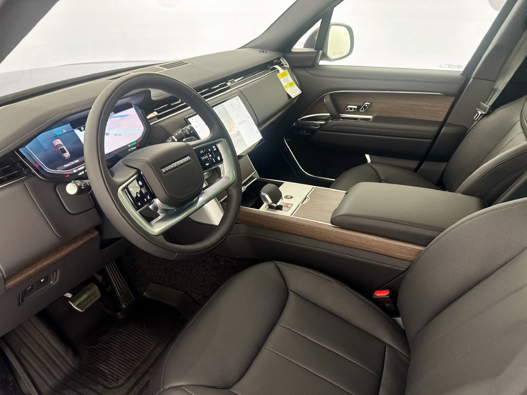 New 2026 Land Rover Range Rover SE AWD/4WD image 9