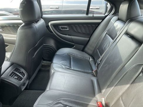 Used 2018 Ford Taurus SEL w/ Equipment Group 201A image 4