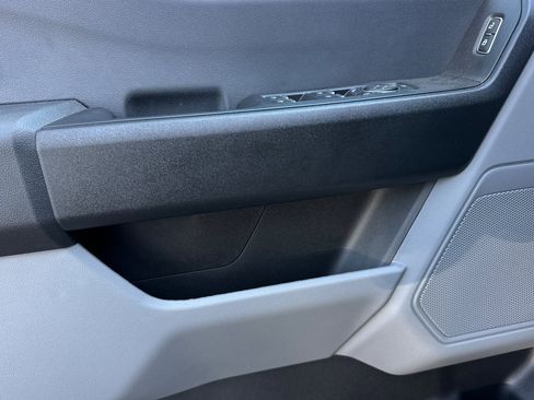 Used 2024 Ford F450 XL w/ XL Chrome Package image 10