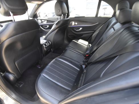 Used 2017 Mercedes-Benz E 300 image 10