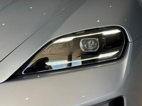 New 2026 Porsche Taycan AWD/4WD image 13
