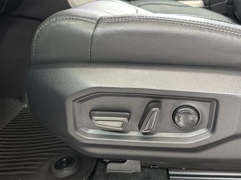 Used 2024 Toyota Tundra Limited image 14