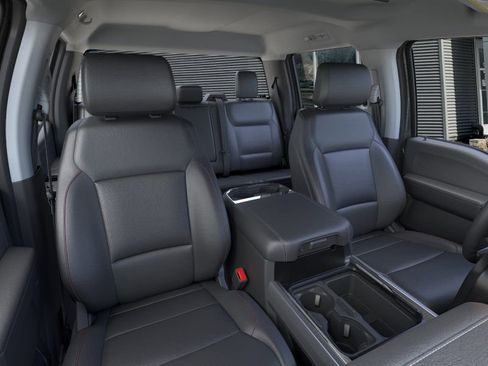 New 2026 Ford F250 Lariat w/ FX4 Off-Road Package image 10