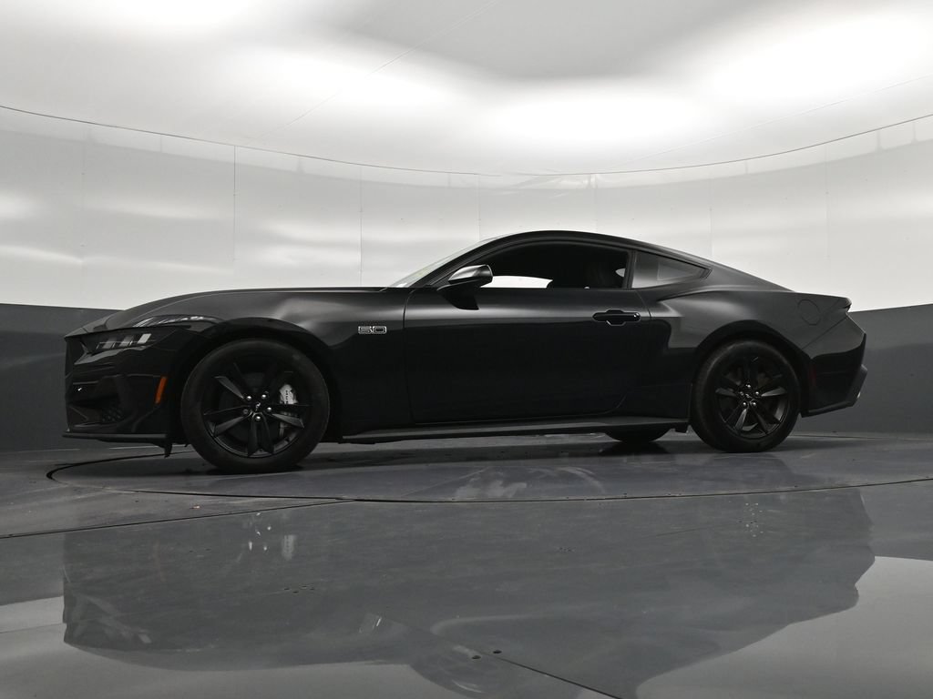 Used 2024 Ford Mustang GT RWD image 29