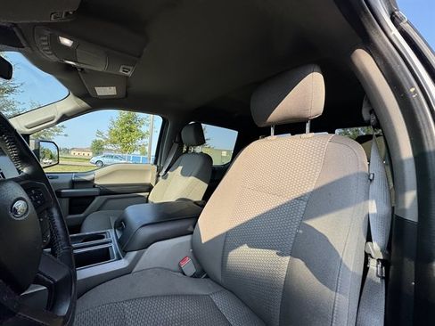 Used 2020 Ford F150 XLT w/ Equipment Group 302A Luxury AWD/4WD image 11