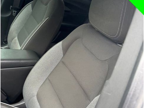 Used 2021 Chevrolet TrailBlazer LT w/ Convenience Package FWD image 8